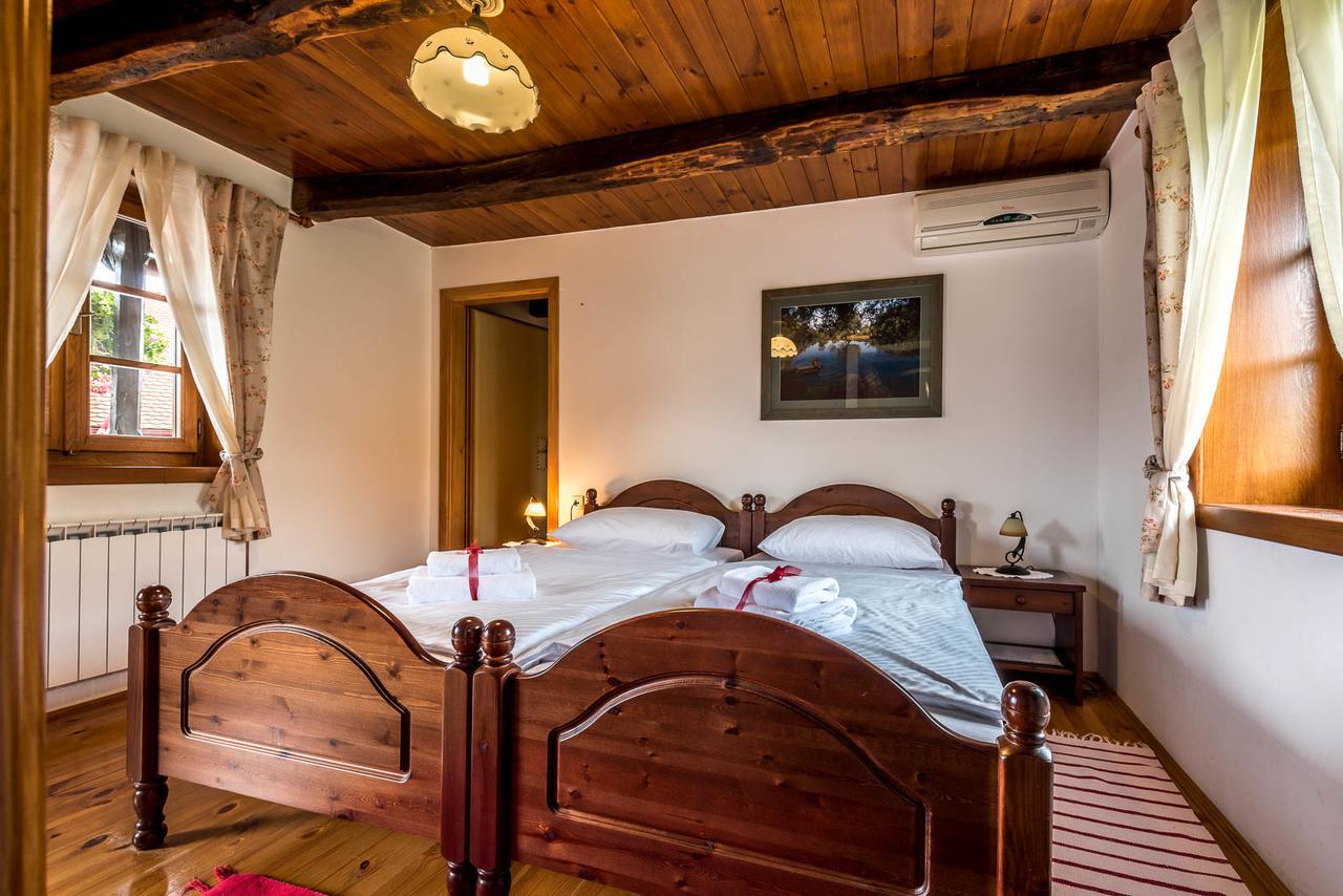 Hotel Srakovcic Heart Of Nature Ribnik Exterior foto